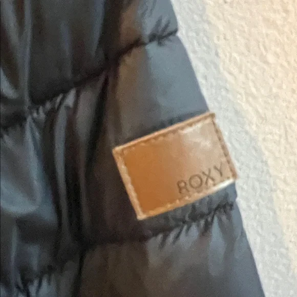 Roxy Black Light-Weight Puffer Jacket-Coat Super Soft - Picture 3 of 5